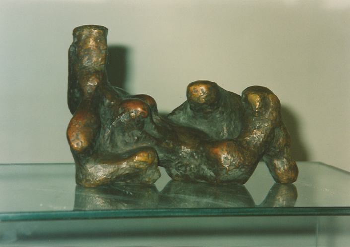 Gerson Fehrenbach, Kleine Liegende, Bronze, 14 x 21 x 11 cm, Auflage 6